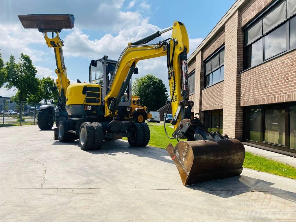 Wacker Neuson 6503 Escavatori gommati