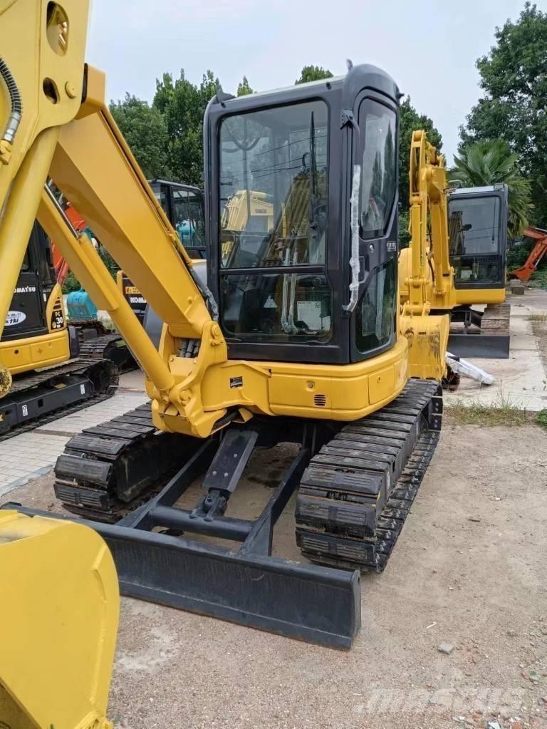 Komatsu PC 30 Miniescavatori