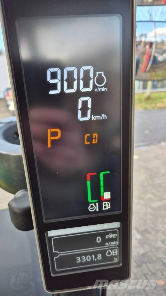 John Deere 5090 R Trattori