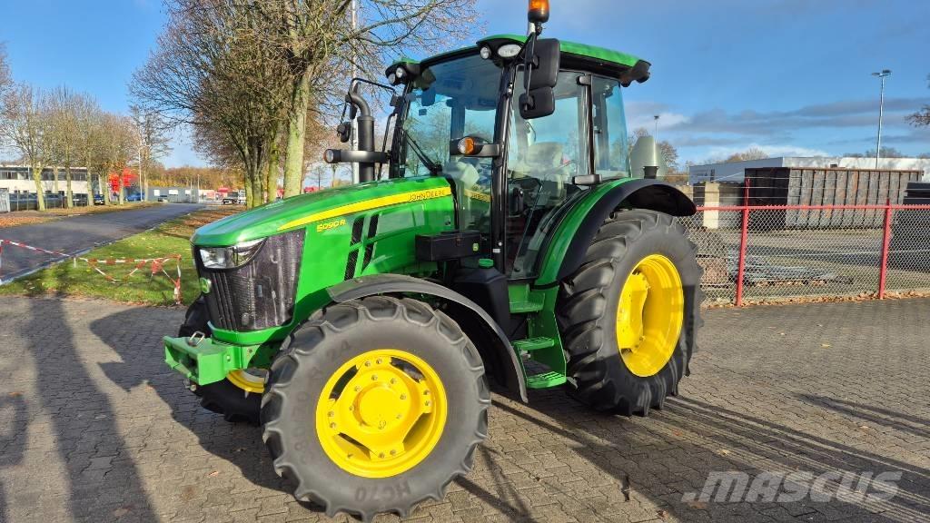 John Deere 5090 R Trattori
