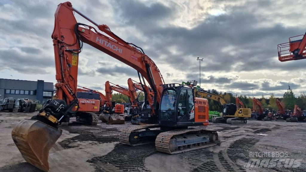 Hitachi ZX225USRLC-6 Escavatori cingolati