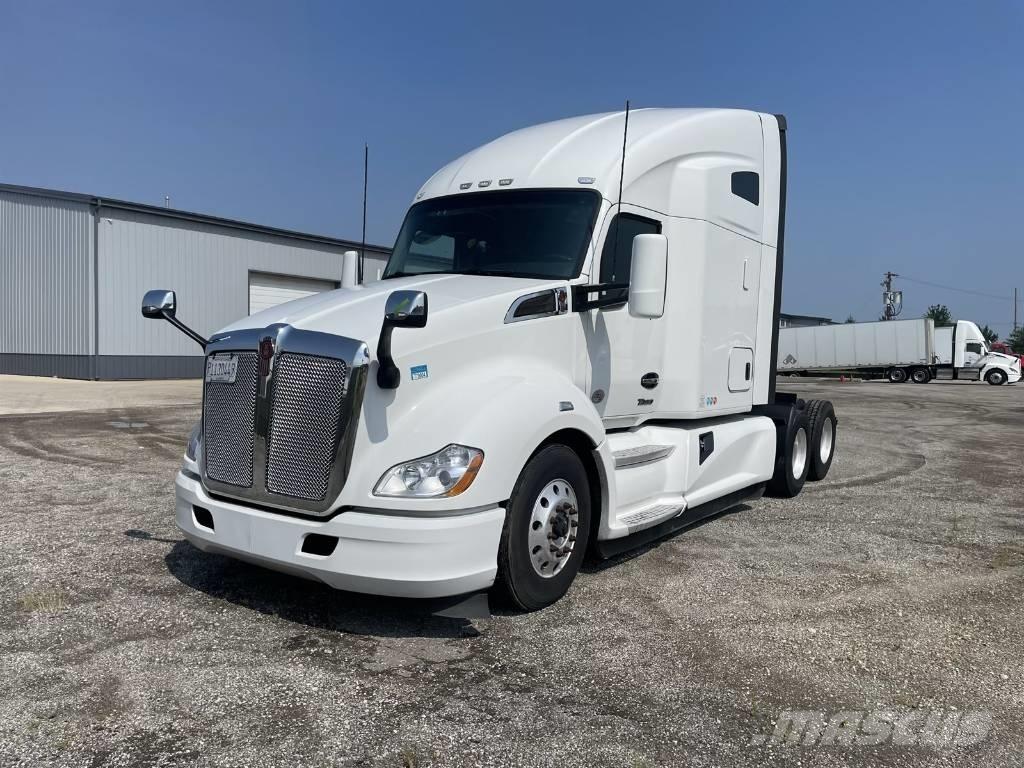 Kenworth T 680 Motrici e Trattori Stradali