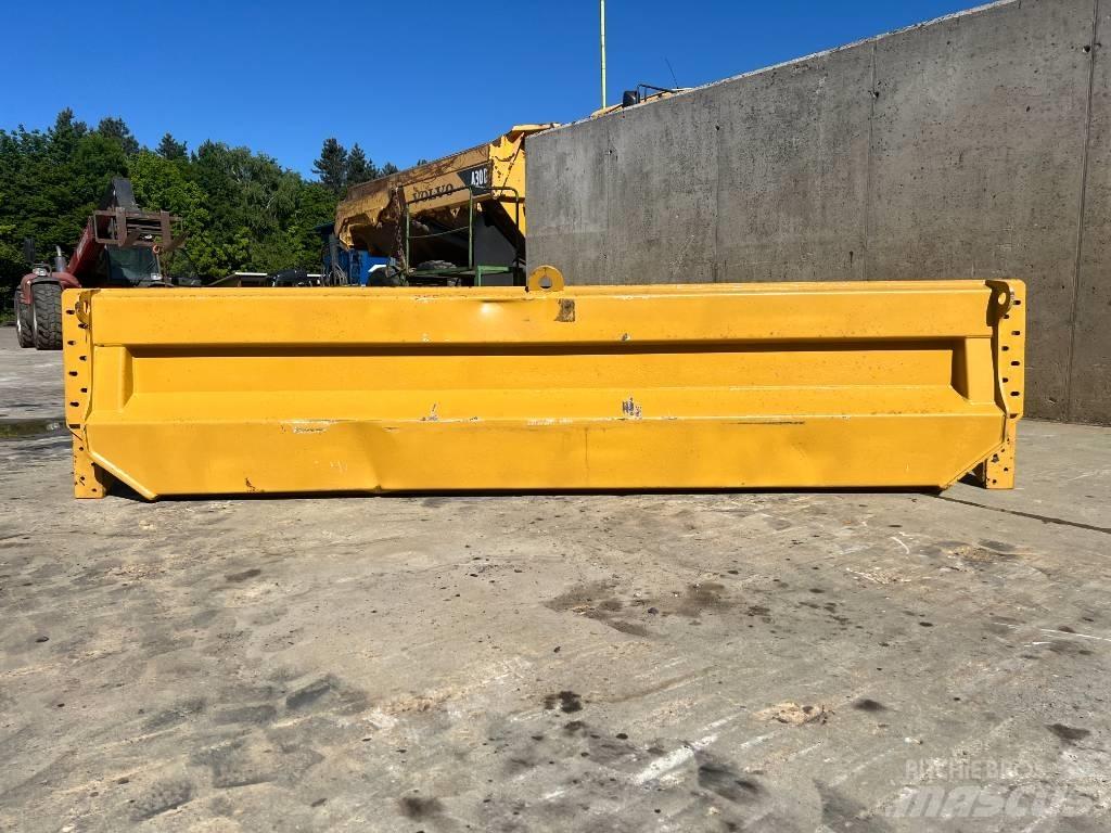 CAT TAILGATE CAT 735 Portelloni posteriori
