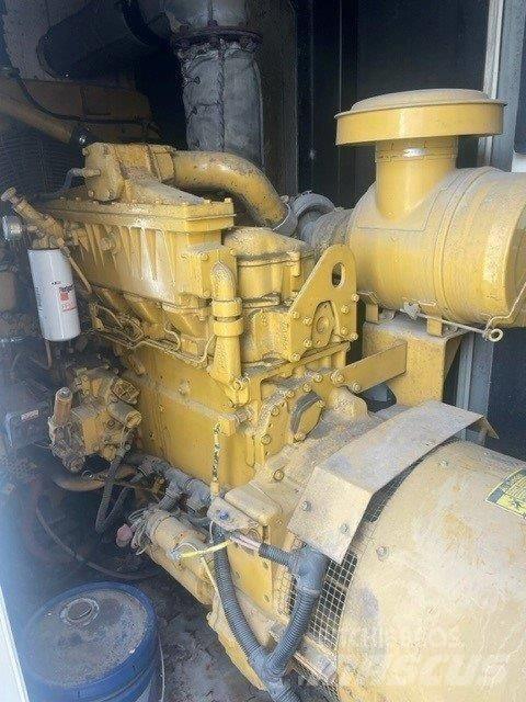 CAT XQ350, 600 Volt Generatori diesel