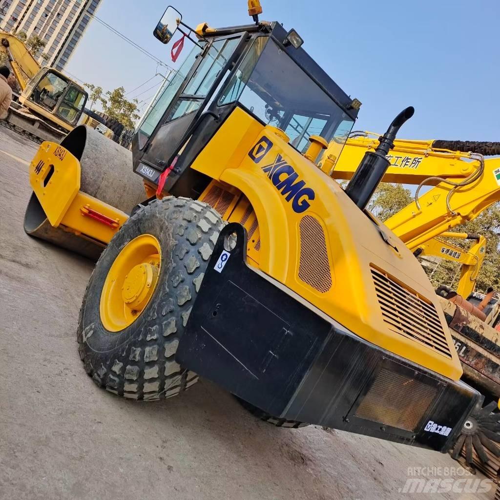 XCMG XS 142 J Rulli monotamburo