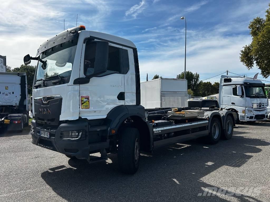 MAN TGS 26.430 Camion con gancio di sollevamento