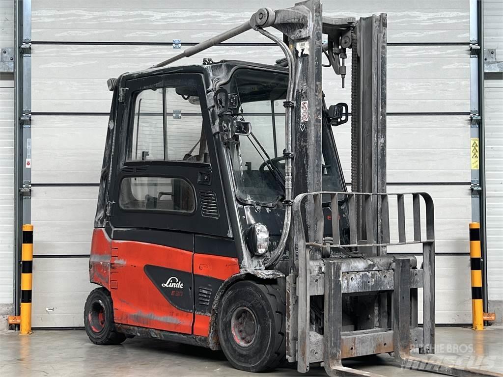 Linde E30L-01 Carrelli elevatori elettrici
