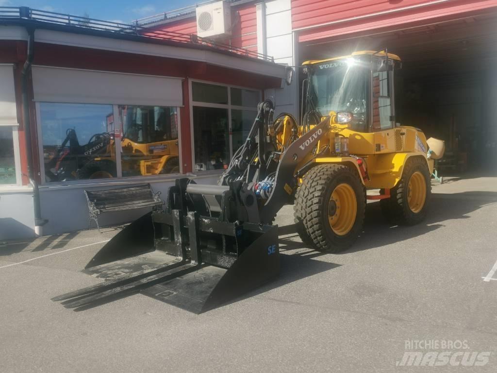 Volvo L35GT, UTHYRES Mini Pale Gommate