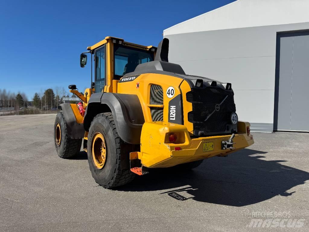 Volvo L 120 H Pale gommate