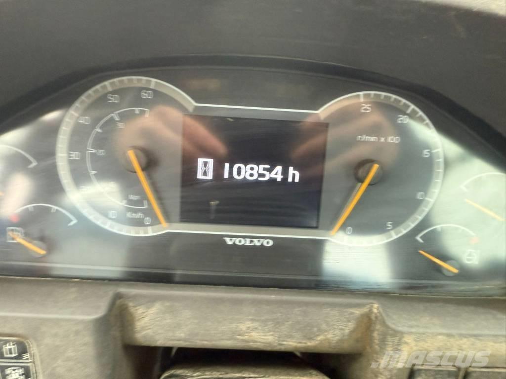 Volvo L 45 H Pale gommate