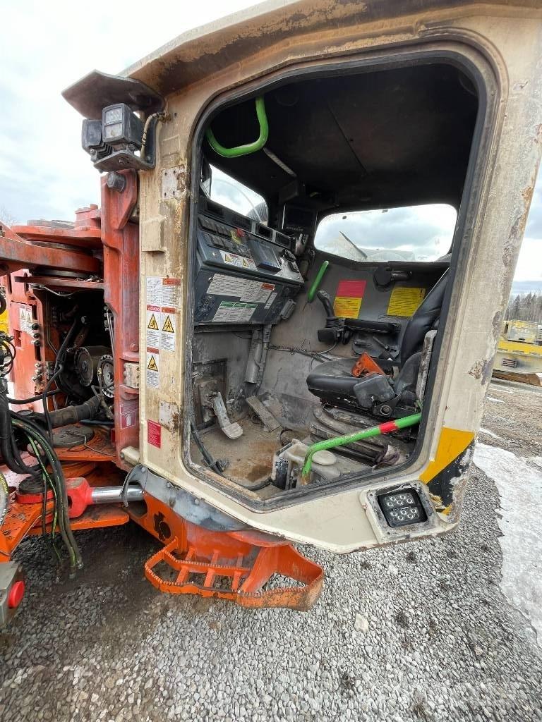 Sandvik LH 514 Caricatrici per miniera sotterranea