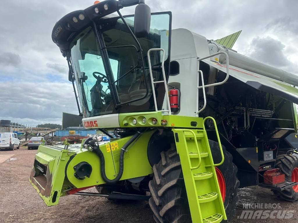 CLAAS Lexion 620 Mietitrebbiatrici