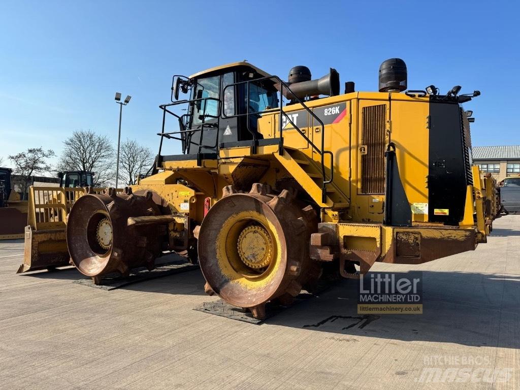 CAT 826K Compattatrici