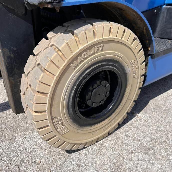 Yale GDP25LX Carrelli elevatori diesel