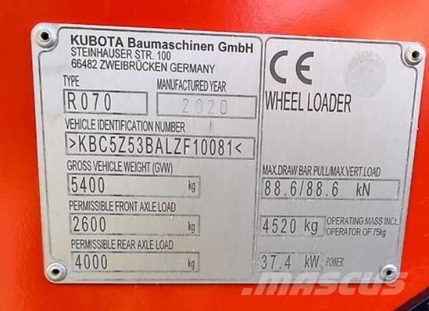 Kubota R 070 Pale gommate