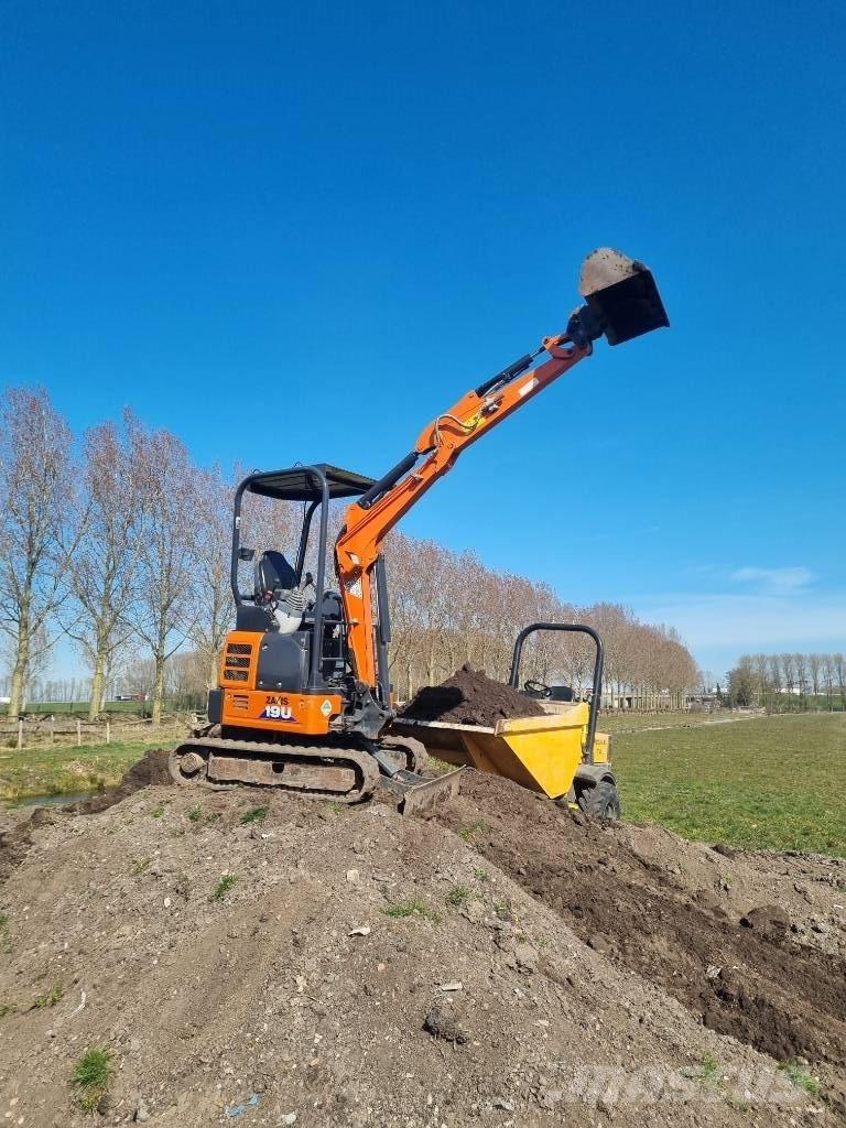 Hitachi ZX 19 U Miniescavatori