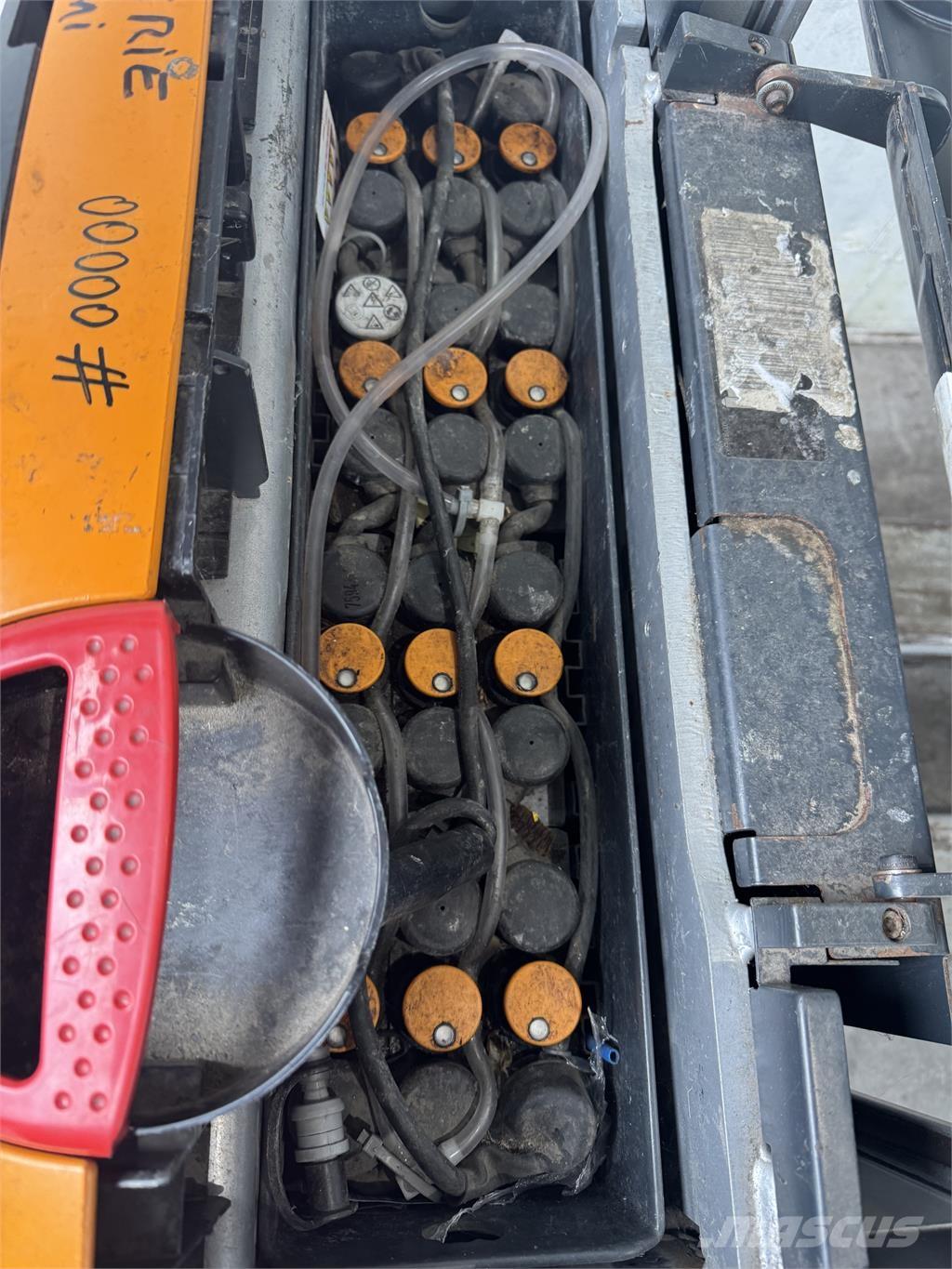 Still EXU-H18 Transpallet uomo a terra