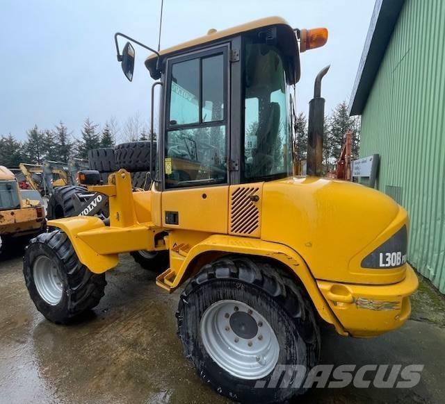 Volvo L30B PRO Pale gommate