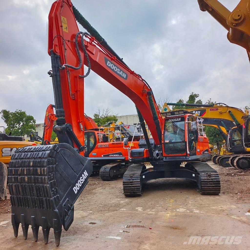 Doosan DX 300LC-9C Escavatori cingolati
