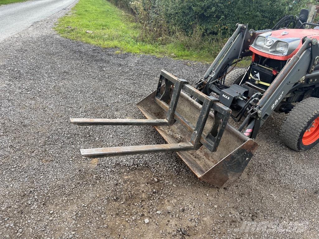 Kubota STV 36 Trattori compatti