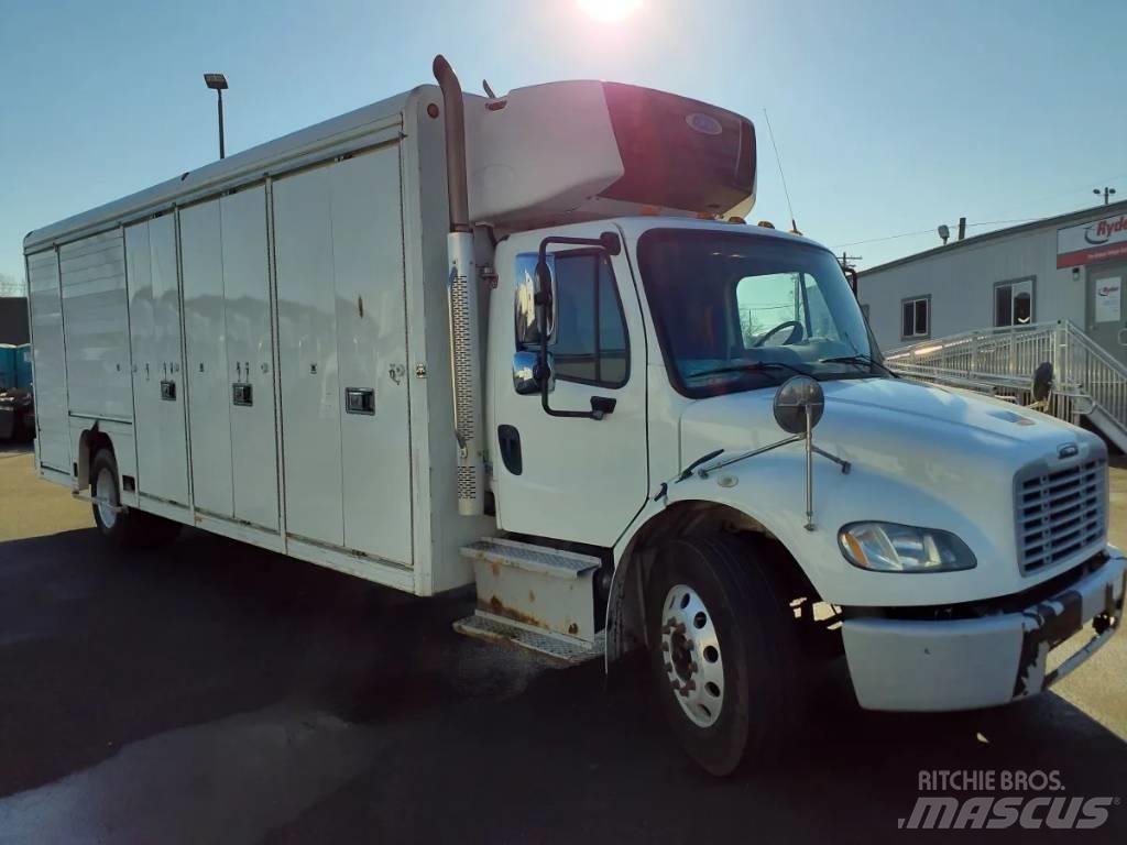 Freightliner M2 Camion per la consegna bevande