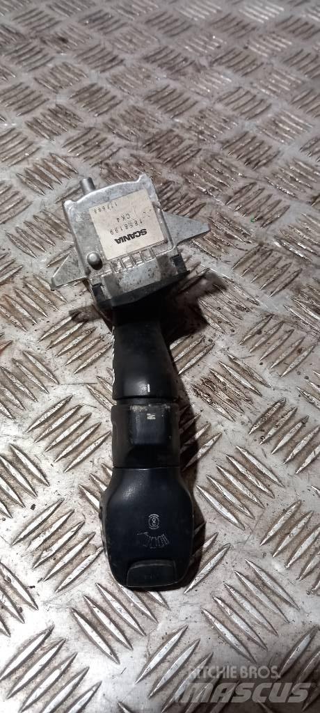 Scania R 440    1858199 Cabine e interni