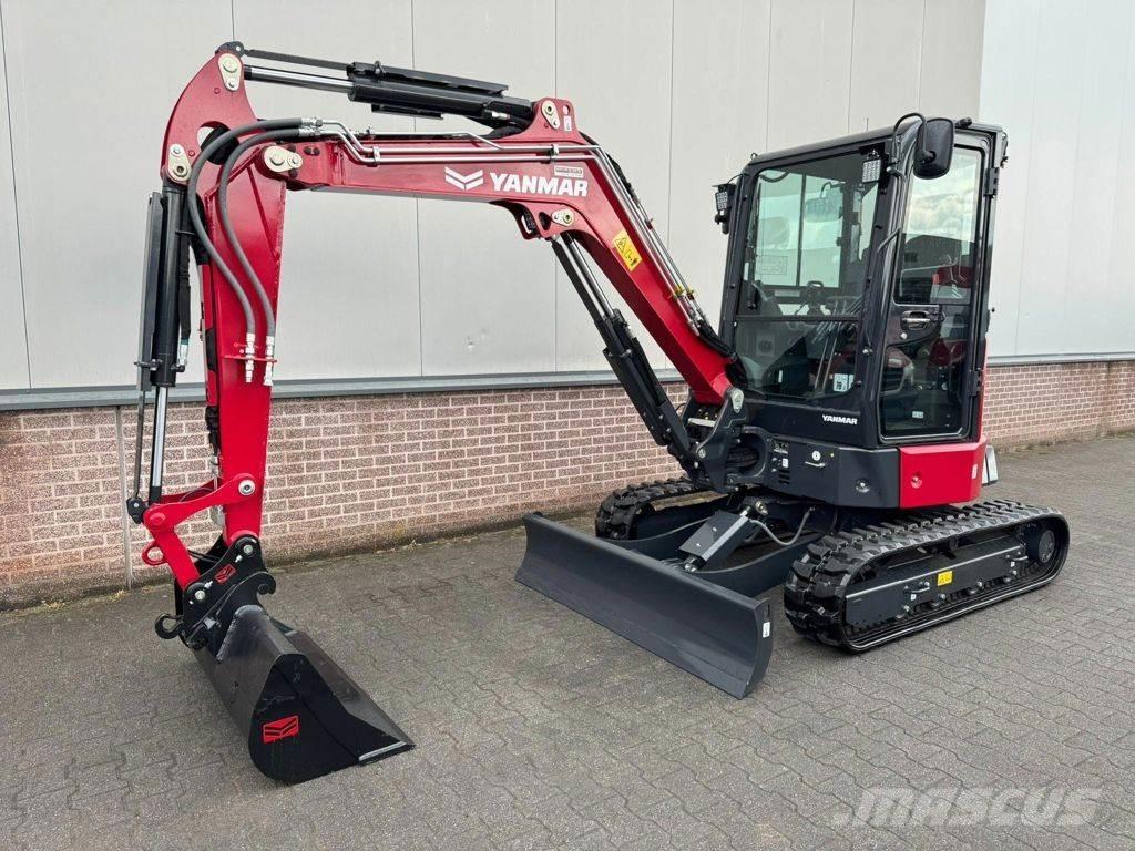Yanmar VIO38-7 Miniescavatori