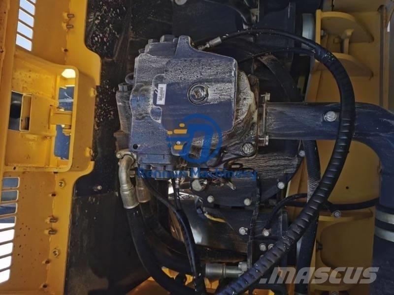 Komatsu PC360-7 Escavatori cingolati