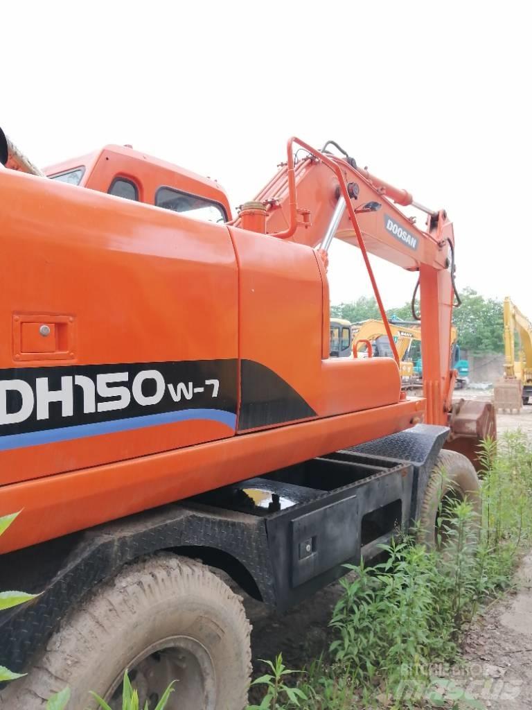 Doosan DH 150 W-7 Escavatori cingolati