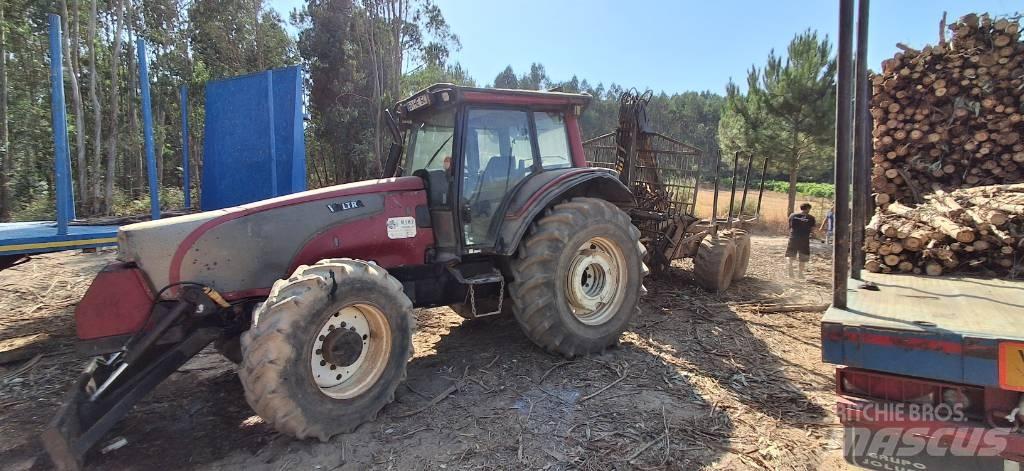 Valtra T 161 Altri mezzi forestali