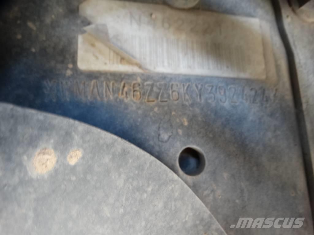 MAN 26.320 6x2-4 BL Camion dei rifiuti