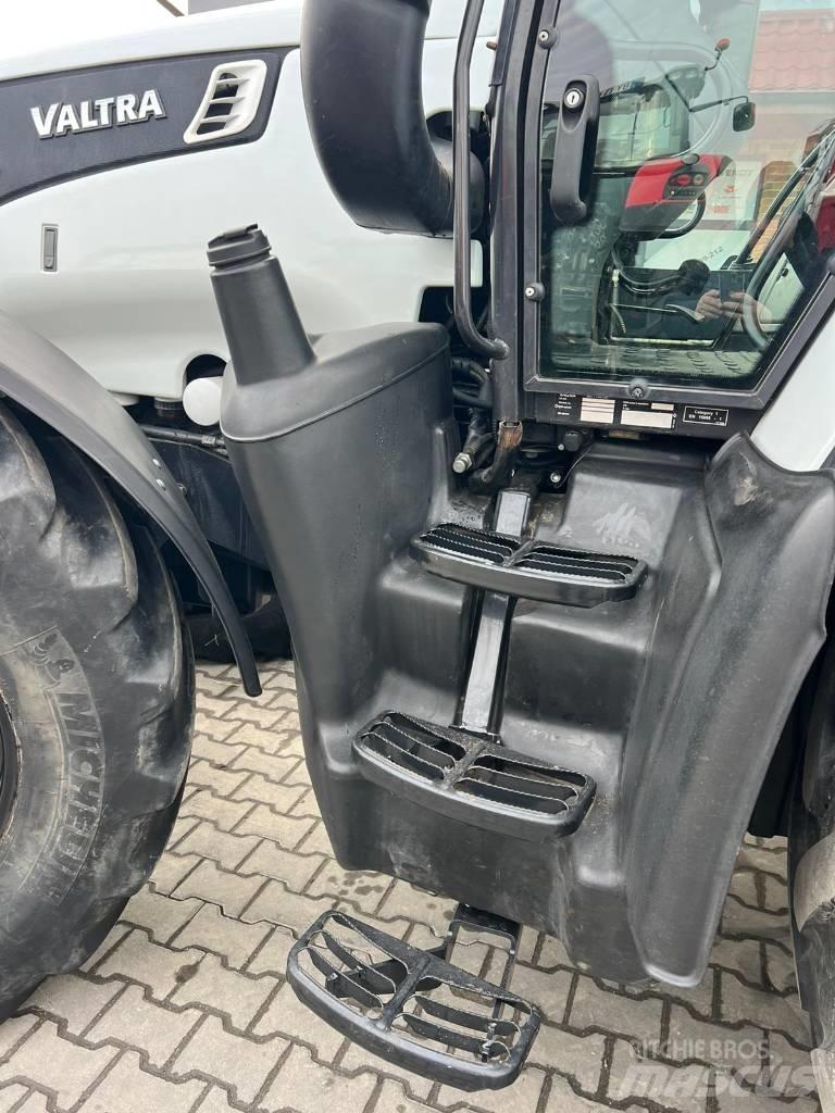 Valtra T 202 Versu Trattori