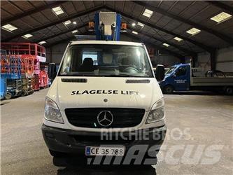 Palfinger P 260 B Piattaforme autocarrate