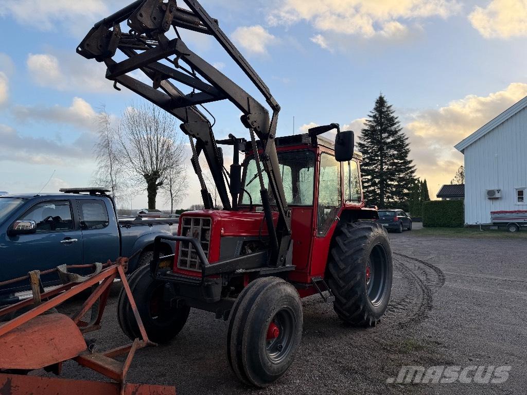 International 574 Trattori