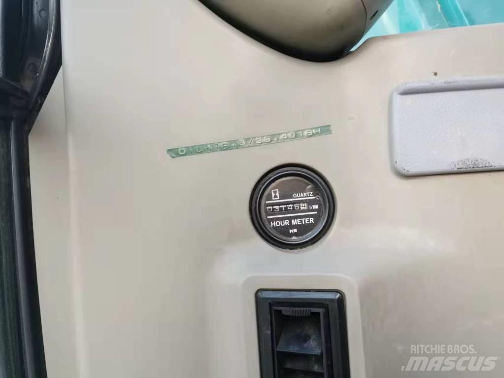 Kobelco SK 135 Escavatori cingolati