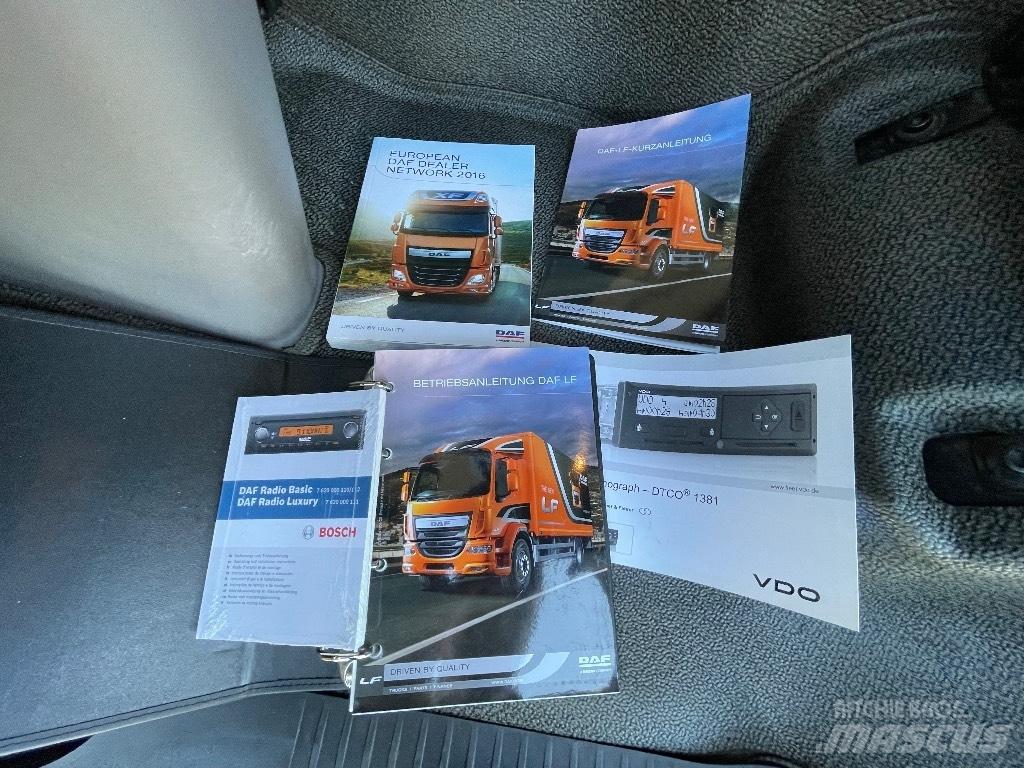 DAF LF220 Camion cassonati