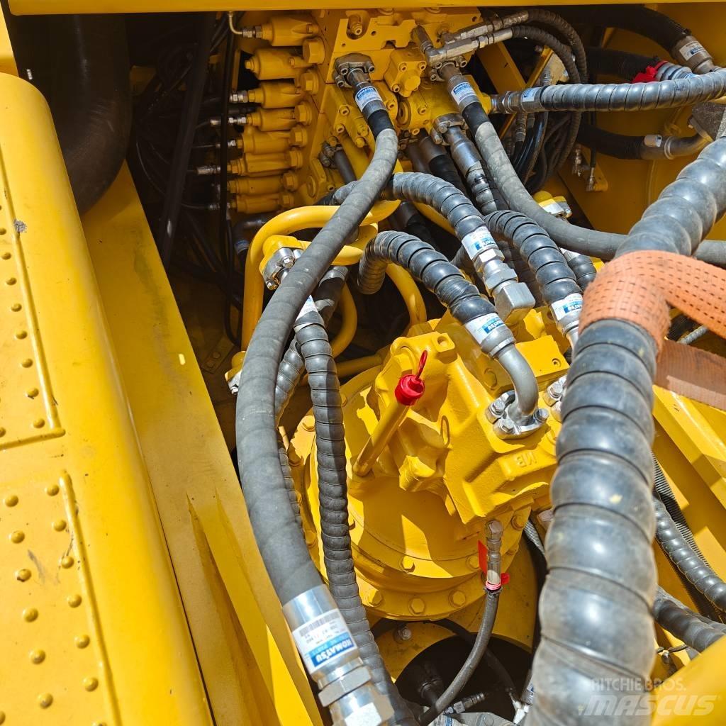 Komatsu 350-8 Escavatori cingolati