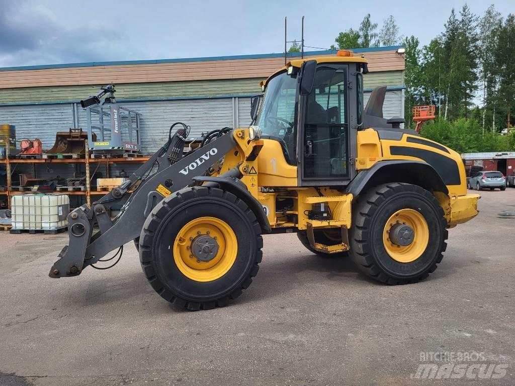 Volvo L 50 H Pale gommate