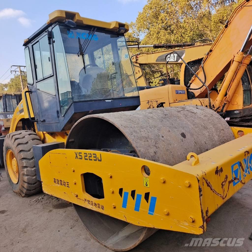 XCMG XS 143 J Rulli monotamburo