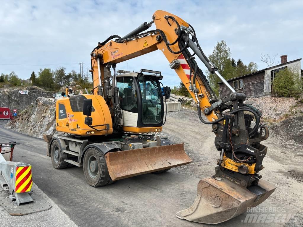 Liebherr A 914 Escavatori gommati