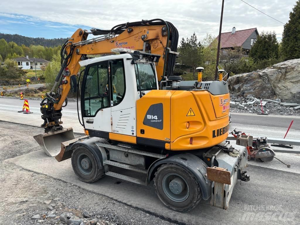 Liebherr A 914 Escavatori gommati