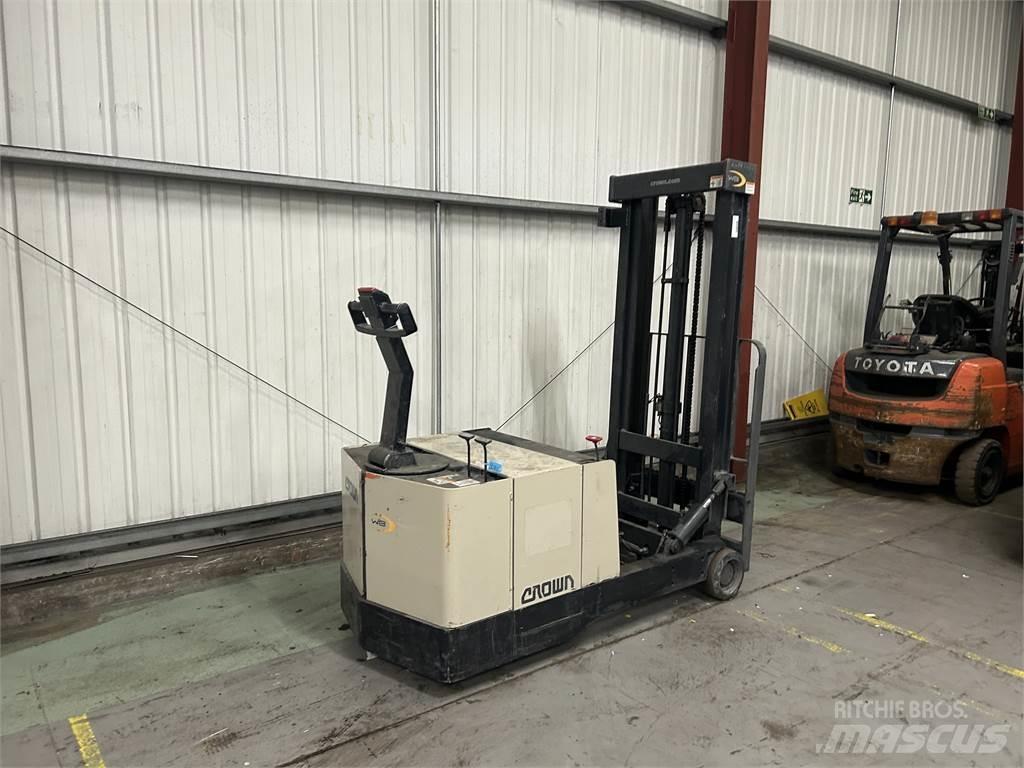 Crown 40WBTL Transpallet manuale
