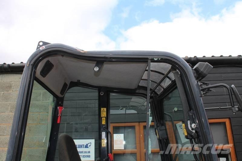 Kubota U 27-4 Miniescavatori