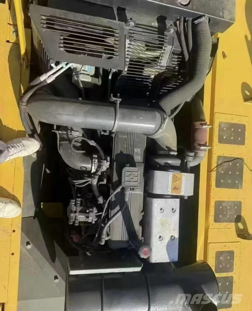 Komatsu PC 350 Escavatori cingolati