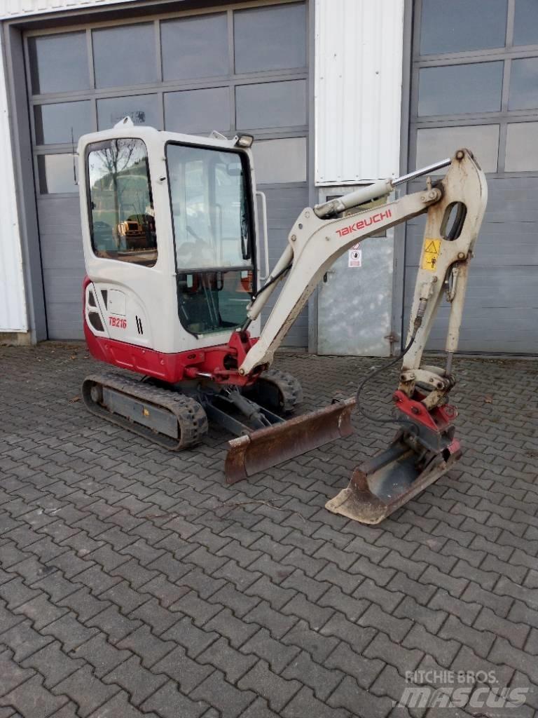 Takeuchi TB 216 Miniescavatori