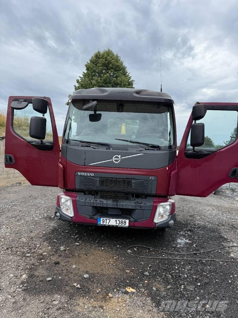 Volvo FL 280 Camion con gancio di sollevamento