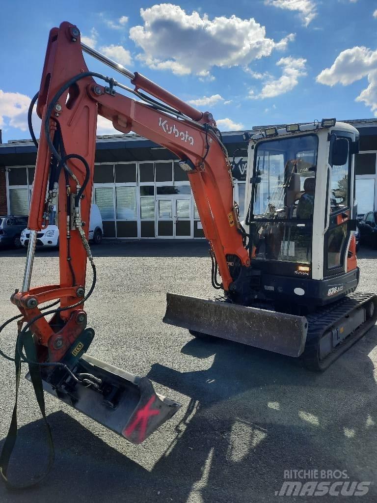 Kubota U 30-3 Miniescavatori