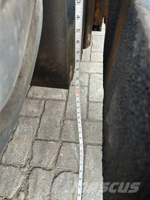 Kalmar DCB 28-1200 Carrelli elevatori diesel