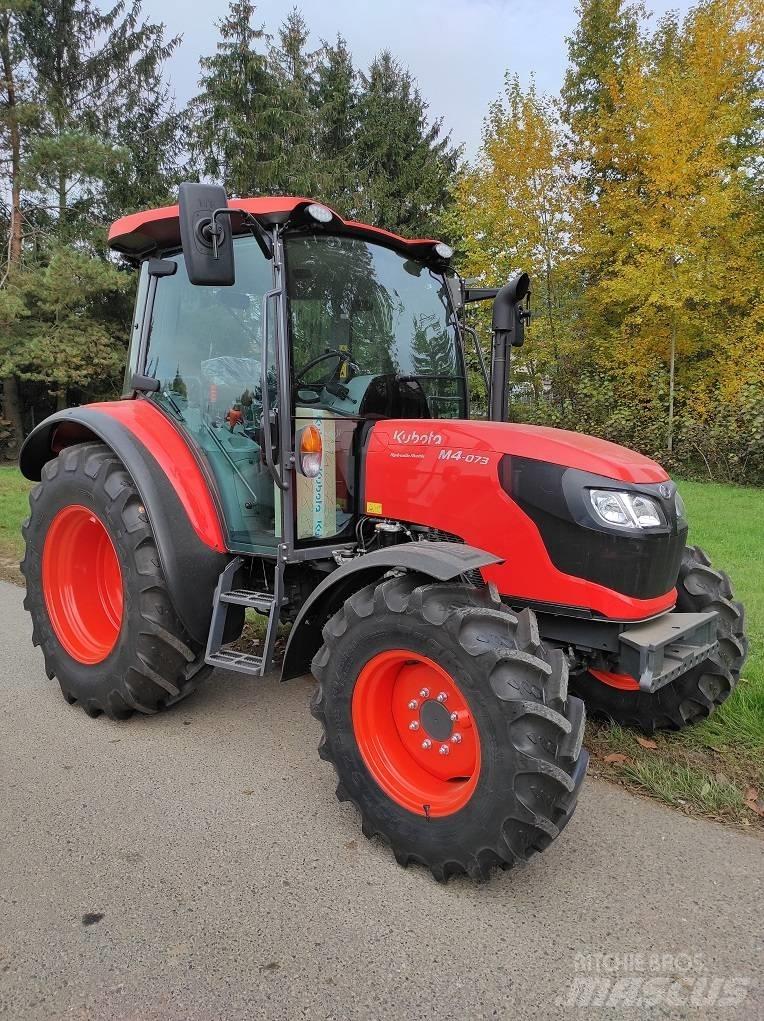 Kubota M4073 Trattori