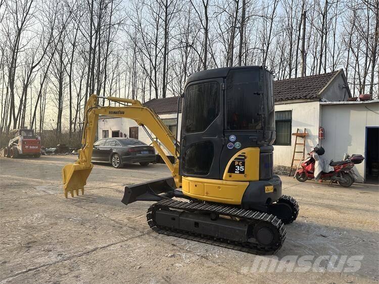 Komatsu PC 35 MR Escavatori cingolati